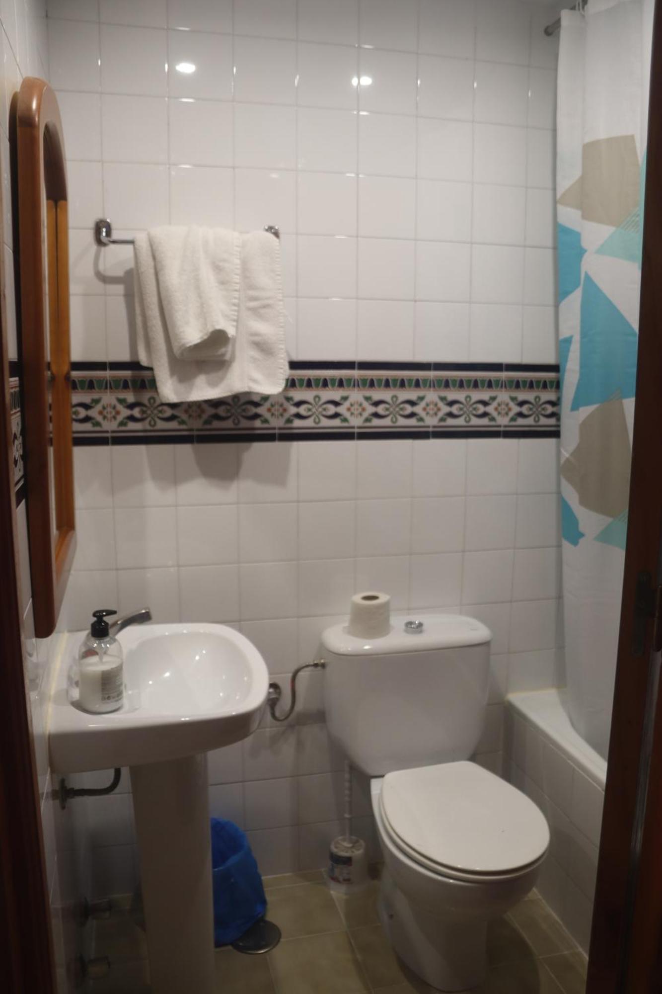 Hostal Moncada Ґаусін Екстер'єр фото